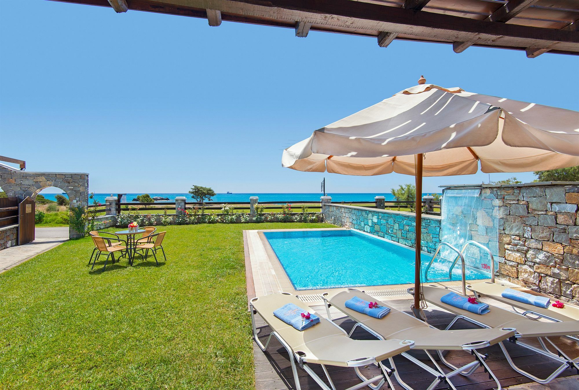 Horizon Line Villas คิโอตาริ ภายนอก รูปภาพ