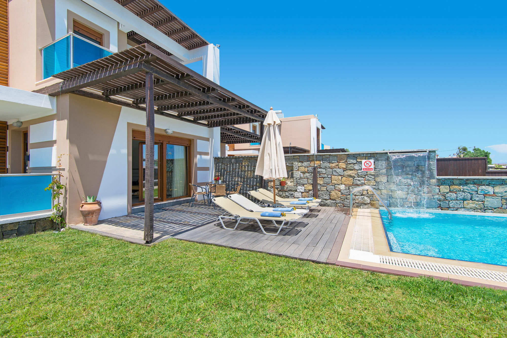 Horizon Line Villas คิโอตาริ ภายนอก รูปภาพ