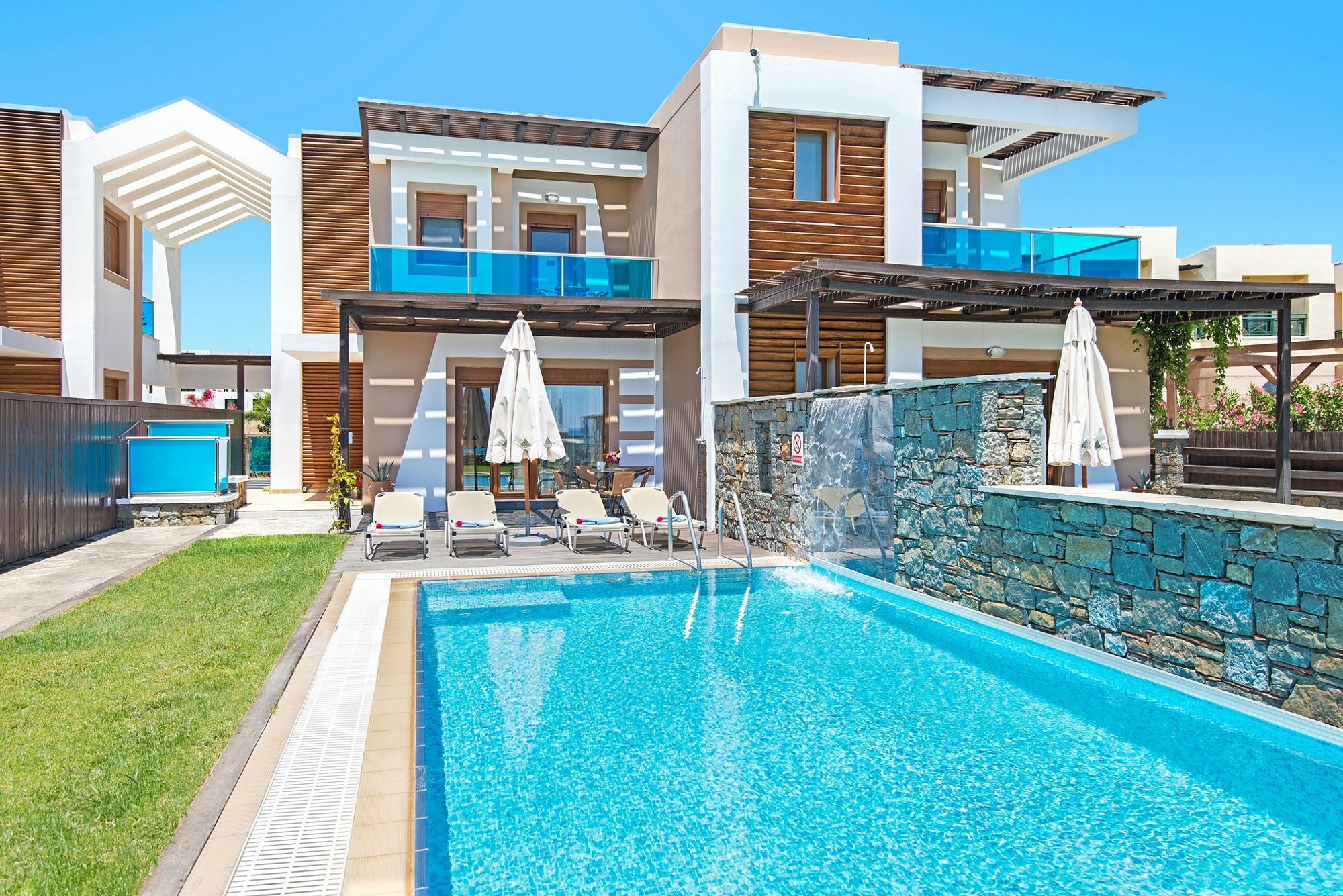 Horizon Line Villas คิโอตาริ ภายนอก รูปภาพ
